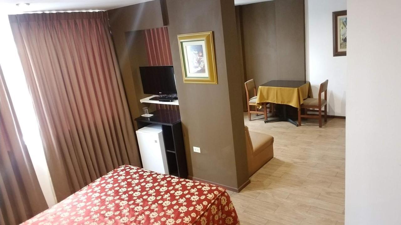 טרוחיו Hotel El Brujo La Merced מראה חיצוני תמונה