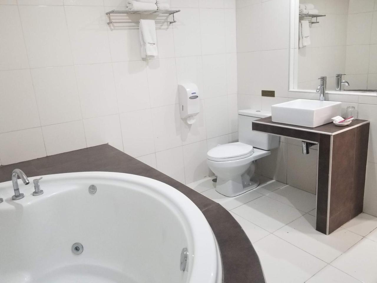 טרוחיו Hotel El Brujo La Merced מראה חיצוני תמונה