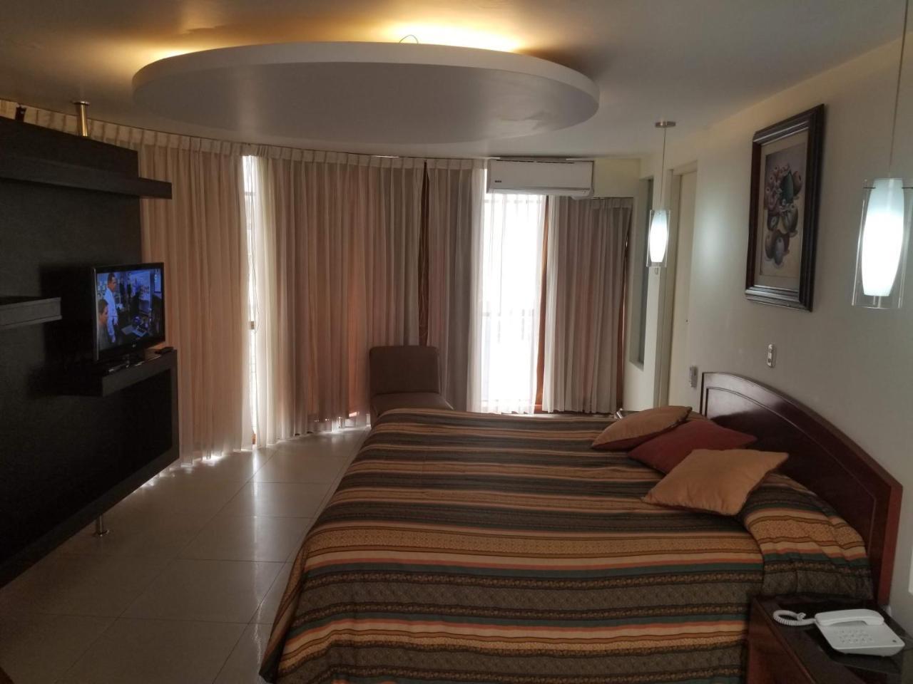 טרוחיו Hotel El Brujo La Merced מראה חיצוני תמונה