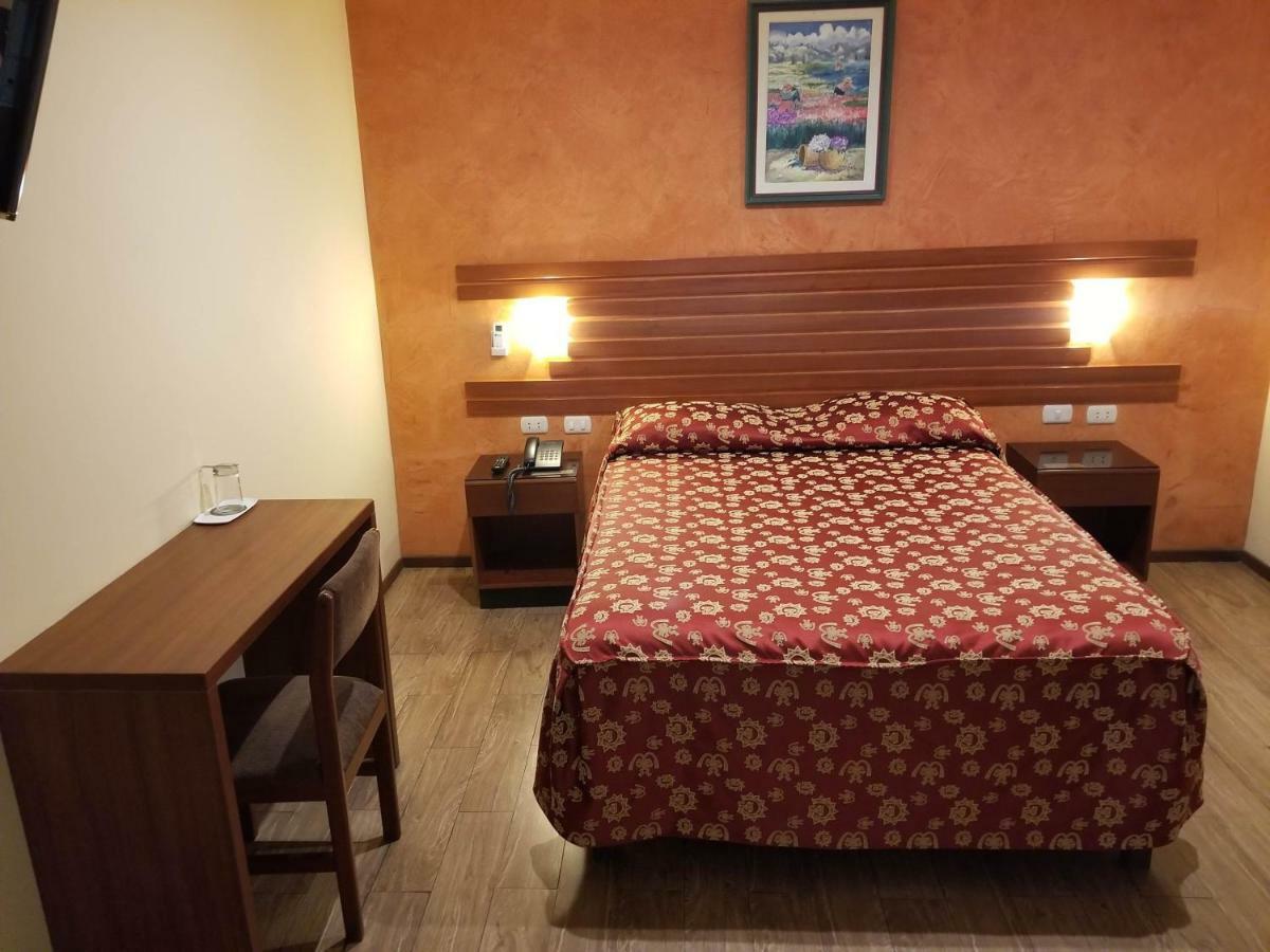 טרוחיו Hotel El Brujo La Merced מראה חיצוני תמונה